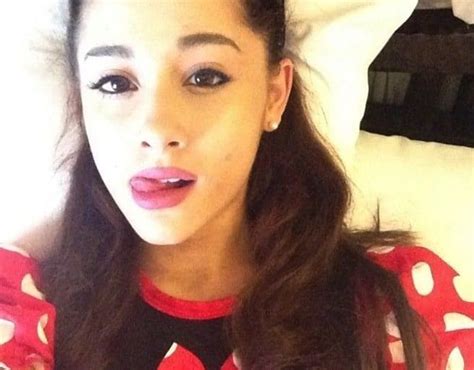 Hot Leak Ariana Grande Nude Pics Revealed Full Set Leaked Pie
