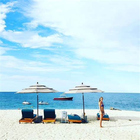 Gwyneth Paltrow Looks Amazing In Her Bikini As She Enjoys Her Hen Weekend With Cameron Diaz And