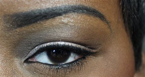 MAC Naked Lunch The Glamorous Gleam