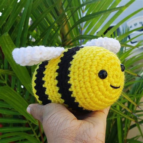 Handmade Custom Bee Amigurumi Crochet Small Bee Stuffed Etsy