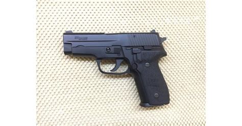 Sig Sauer P 228