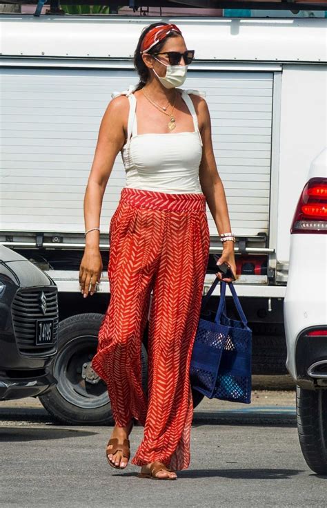 Lauren Silverman In Bikini In Barbados Celebrity Wiki Onceleb Wiki