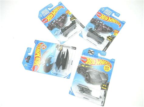 Hot Wheels Batman Batplane Batmobiles Dark Night Justice League DC Comics NEW Contemporary