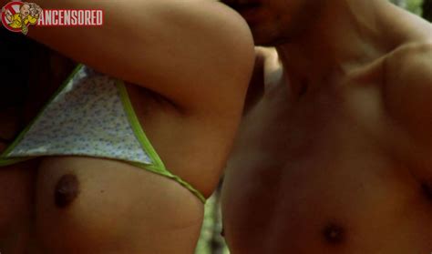 Naked Marcela Mendívil in La resurrección de Amanda Morales