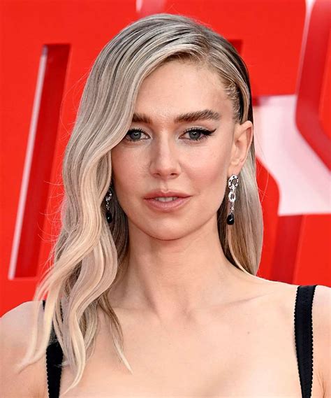 Vanessa Kirby Long Blonde Hairstyle TheHairStyler