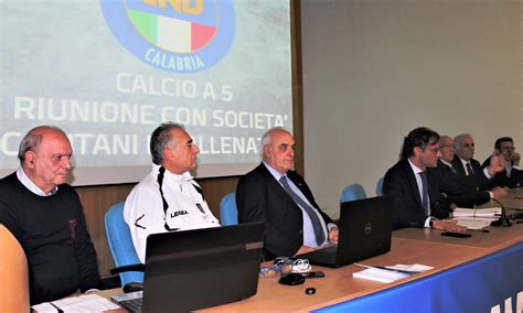 Confronto Costruttivo Tra Istituzioni E Societ Calabriafutsal