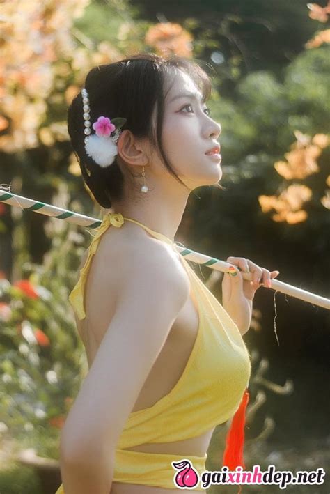 Nh L B Ng Sexy M C Bikini Khoe Body N Ng B Ng G I Xinh P