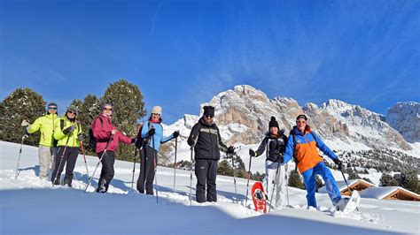 Ciaspolata Con Le Guide Alpine Catores Sotto Le Odle Nel Parco