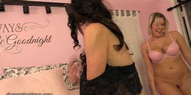 Lesbian Lift And Carry TNAFlix Porn Videos