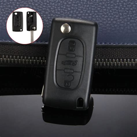 Yetaha 3 Buttons Flip Folding Remote Car Key Shell Case Fob Auto