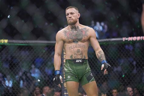 Conor Mcgregor Dice Que Una Fractura En Un Dedo Del Pie Lo Forz A