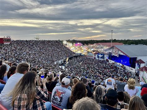 Rocking Out At The Florida Strawberry Festival 2025 Concerts Must See