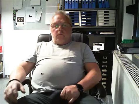 P2 Office Man Huge Cum British Gay Porn XHamster