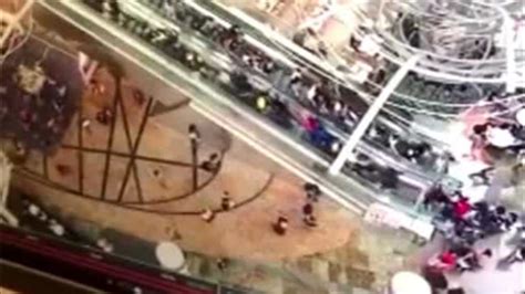 18 injured in escalator accident at Hong Kong mall - 6abc Philadelphia