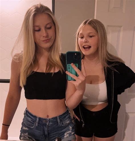 Alexa Vsco And Friend Showing Cleavage In Bathroom Male43can