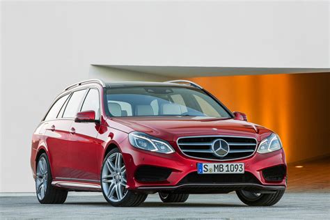 Fiche technique Mercedes Classe E 123 220 D - Auto titre
