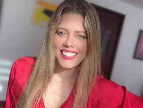 La Pelite Ida Se Puso Su Bikini M S Peque O Y Encendi Las Redes