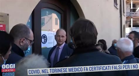 Falsi Certificati Ai No Vax Incredibile Il Medico Indagato Era