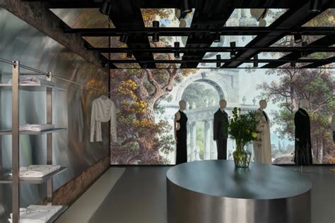 NUDE STORY Store By RMMSH