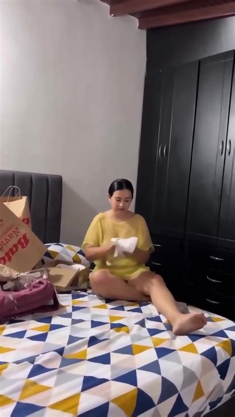 Marlboroqueensex Tante Lingerie Kuning Transparan