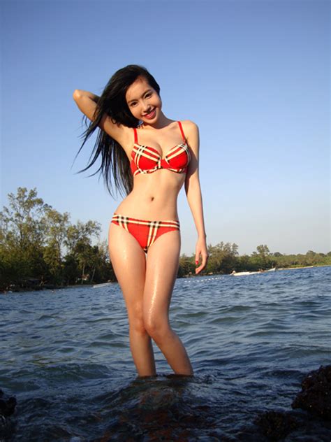 Elly Tran In Bikini VietNam Bikini Model Asian Beauties Part Asianbeauties