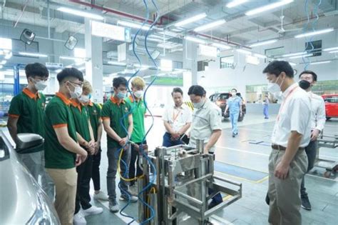 C C Ng Nh Ngh Hot Trong N M T I