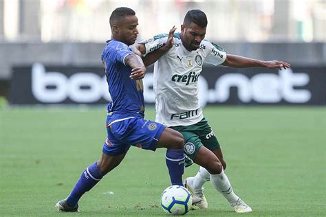 Palmeiras S Empata Bahia E Sonho Do T Tulo Brasileiro Fica Quase