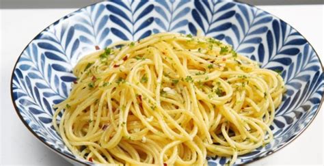 Macarrao De Alho E Oleo - Saiba como fazer macarrão alho e óleo perfeito e ganhe tempo no jantar