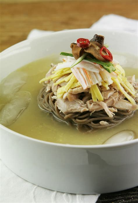 Chicken Noodle Soup An Effective Remedy For The Common Cold