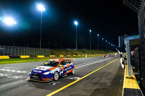 Details Of Tcr World Tours Australian Swing Emerge