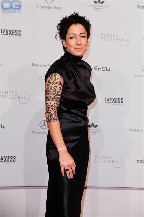 Dunja Hayali Nude Pictures Onlyfans Leaks Playboy Photos Sex Scene Uncensored