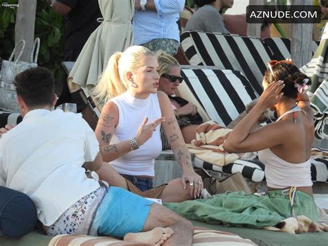 Lottie Moss Sexy Spotted Showing Off Hot Legs And Boobs In Tulum Aznude