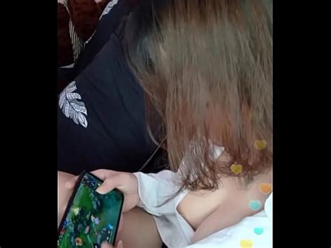 Em Kh Nh My Qu N Ch I Li N Qu N V Khoe B I N M Roi Xvideos