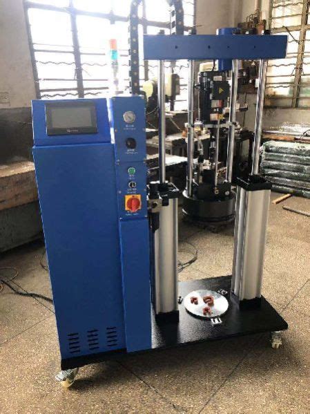 Pur Hot Melt Glue Dispenser Machine Certification Ce Certified At Rs In Mumbai