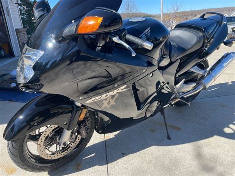 Mighty Wings 1997 Honda Cbr1100xx Super Blackbird For Sale Rare