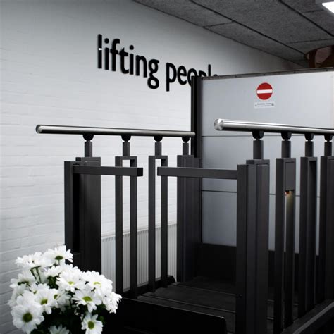 FlexStep | Steps and lift in a single solution