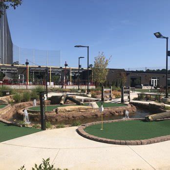 TOPGOLF - Updated August 2024 - 118 Photos & 55 Reviews - 437 Topgolf ...