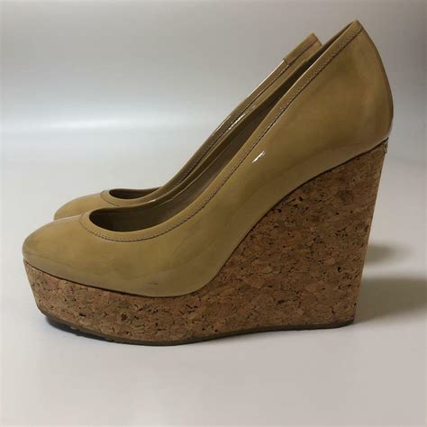 JIMMY CHOO Patent Leather Round Toe Pumps Nude Aut Gem