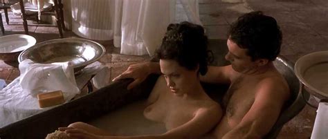 Naked Angelina Jolie In Original Sin