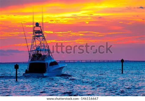 1,609 Destin Florida Fishing Stock Photos, Images & Photography
