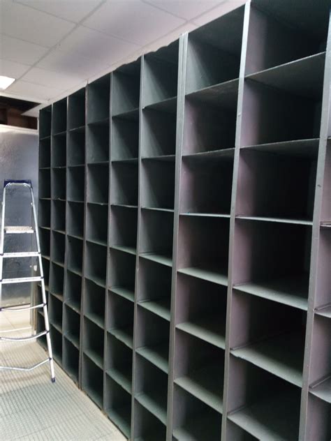 Металлические полки для автосервиса хранения сапчестеи и инструмента