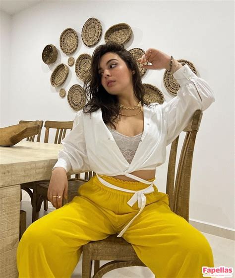 Isabella Gomez Aka Isabella Gomez Nude Leaks OnlyFans Photo 16 Fapellas