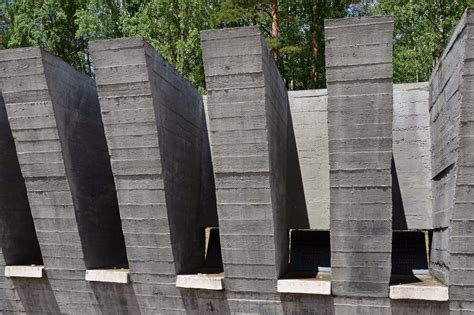 Мемориальный комплекс «Хатынь» в Беларуси