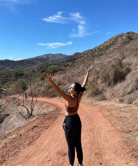 Arienne Mandi Rosanny Zayas Ideas The L Word Jennifer Beals Gay Girl