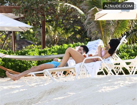 Kylie Jenner Sexy Shows Off Her Gorgeous Body Wearing A Hot Pink Bikini At The Beach In Turks