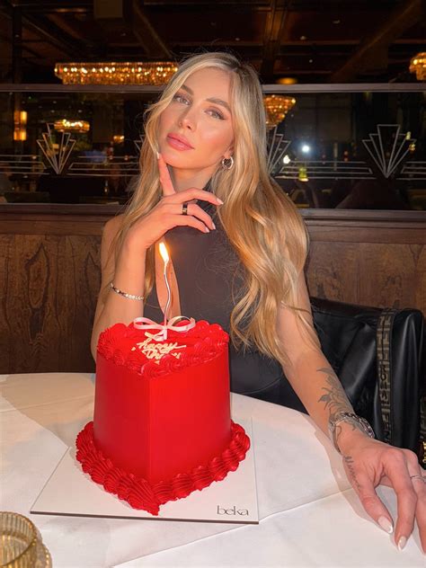 ROMINA MALASPINA | 7/7 bday girl 🐚🥳🌊🦀☀️🏝️👑 | Instagram