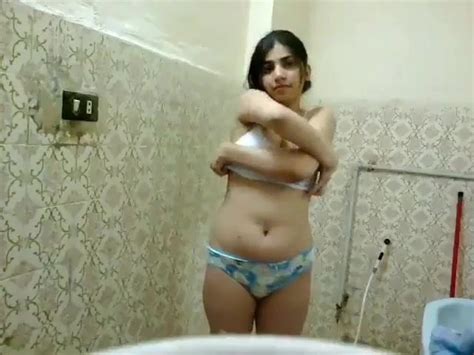 Sexy Indian Girl Shower Homemade Homemade Porn Xhamster
