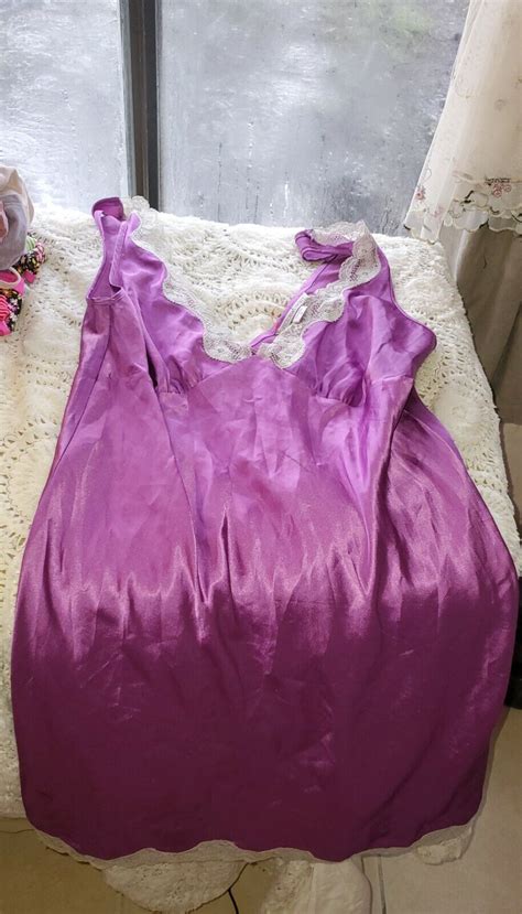 VINTAGE VICTORIAS SECRET Slip Dress Lingerie Babydoll Gem