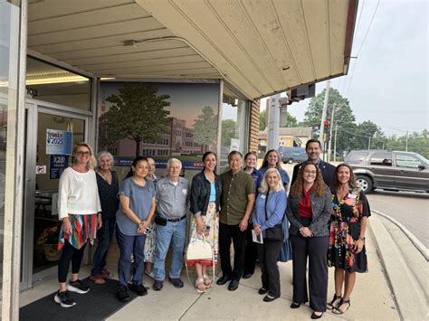 Locals are discussing 1801 west taylor chicago illinois traffic 11