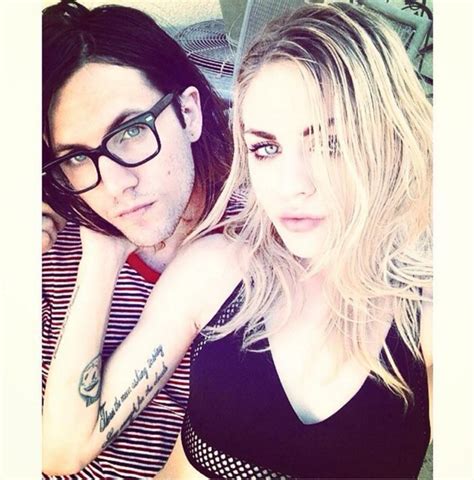 Naked Frances Bean Cobain Added 07 19 2016 By Kolobos